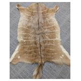 (1) Natural Cowhide Area Rug