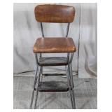 (1) Cosco Folding Step Chair
