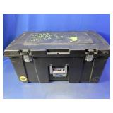 (1) Sterilite Ultra Rolling Storage Trunk