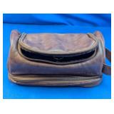 (1) Elviros Hanging Toiletry Travel Bag