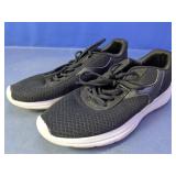 (1) Womenï¿½s Black Athletic Sneakers