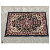 Red Traditional Pattern Accent Area Rug