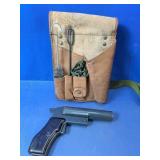 Vintage Pyrotechnic Signal Pistol w/ Accessories
