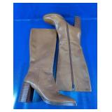 (1) Marc Fisher Leather Knee-High Boots