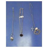 Metal Pendant Necklaces