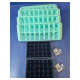 (6)Silicone & Plastic Ice Cube Trays Set