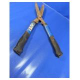 Heavy Duty Blue and Black Manual Hedge Shears