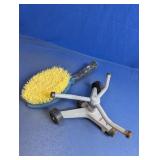 (2) Anvil Scrub Brush & Gilmour Sprinkler