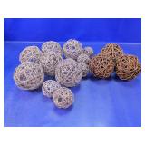 Mixed Wicker & Glitter Decorative Orb Set