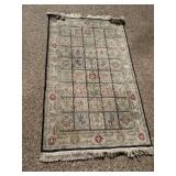 Handwoven Patterned Wool Area Rug w/ Fringe