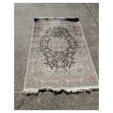 Vintage-Style Floral Medallion Woven Area Rug