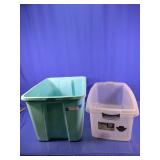 Sterilite & Rugged Tote Plastic Storage Bins