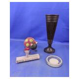Assorted Decorative Desk Items