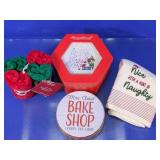 Holiday Kitchen Gift Lot