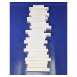 White Zigzag Wall-Mounted Display Shelf