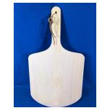 Wooden Paddle Cutting Board with Handle