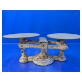 Vintage Metal Double-Pan Balance Scale