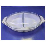 Pyrex 1.5-quart divided Casserole with clear