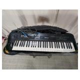 (1) Yamaha SY22 Music Synthesizer