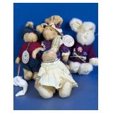 (4) Boyds Bears Plush Rabbits & Bear