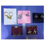 (5)Vintage-Style Mixed Costume Earring Set