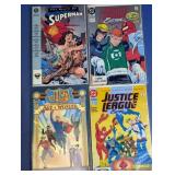 (4) DC Superman & Justice League Comics