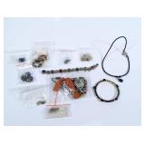 (11) Assorted Fashion Jewelry Lot