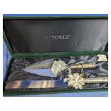 Towle Silver-Plated Wedding Cake Knife & Server