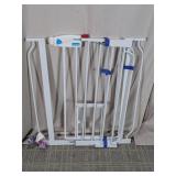 (1) Carlson Extra Wide Pet Gate