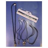(5) Fashion Necklaces - Choker & More