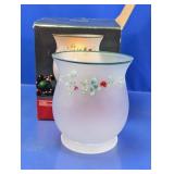 Pfaltzgraff Winterberry Frosted Hurricane