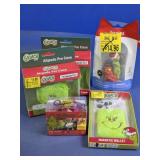 Dr. Seuss Grinch Accessories & Mini Figures Lot