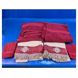 (6) Coordinated Bathroom Towel Set
