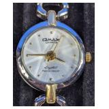 Omax Quartz Bracelet Watch