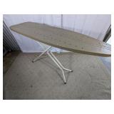 (1) Folding Metal Ironing Board