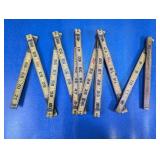 (1) Vintage Folding Carpenter