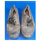 (1) Dr. Schollï¿½s Brown Work Shoes