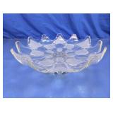 (1) Decorative Glass Serving Bowl