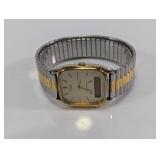 (1) Seiko Quartz Alarm Chronograph Watch