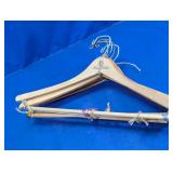 (5) Muench-Antoniu Wooden Clothes Hangers