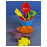 (8) Beach Sand Toy Set Bucket Shovel Boat Mold