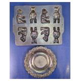 (2) Vintage Metal Mold & Decorative Plate