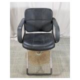 Vintage Style Black Salon Chair