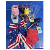 (1) Mixed Home Decor & Kitchen Lot