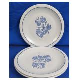 (3)Vintage Blue Floral Dinner Plates Trio
