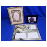 Decorative Picture Frames & Plaque Lot
