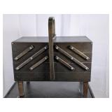 (1) Singer Wooden Sewing Box