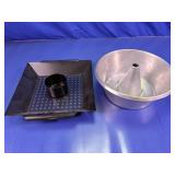 Aluminum Bundt Pan and Steamer Rack Lot