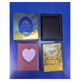 (4) Melannco Assorted Photo Albums Set