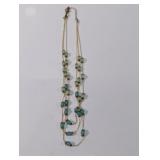 (1) Gold Tone Beaded Necklace